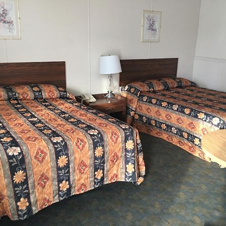 Bluebird Motel Innisfail Экстерьер фото